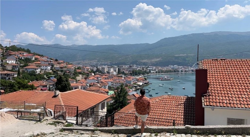 Dining Out Around the World