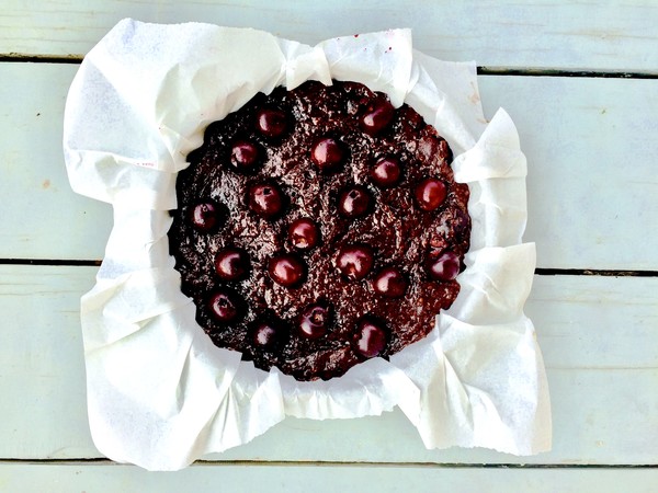 Chocolate cherry mud cake