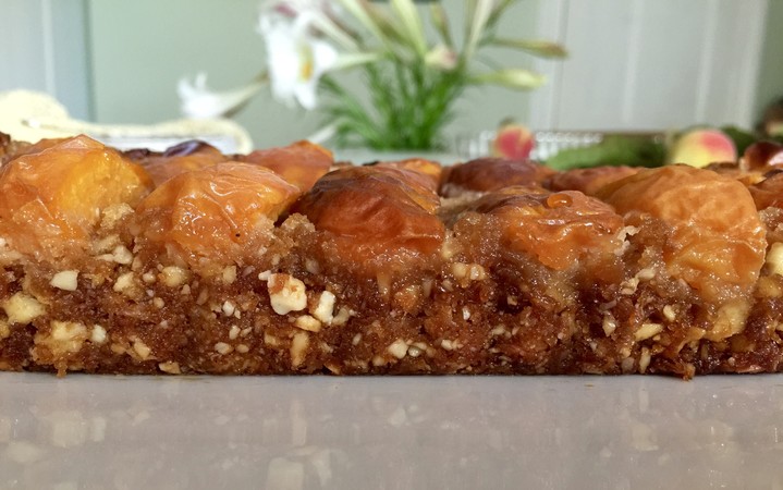 Peach Crumble Slice